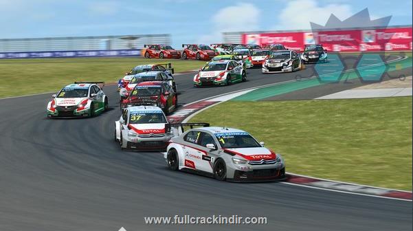 pc-icin-raceroom-racing-experience-indir-en-gercekci-yaris-deneyimi